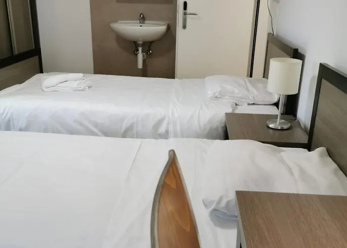 Buffet De La Gare 호텔 몽트뢰